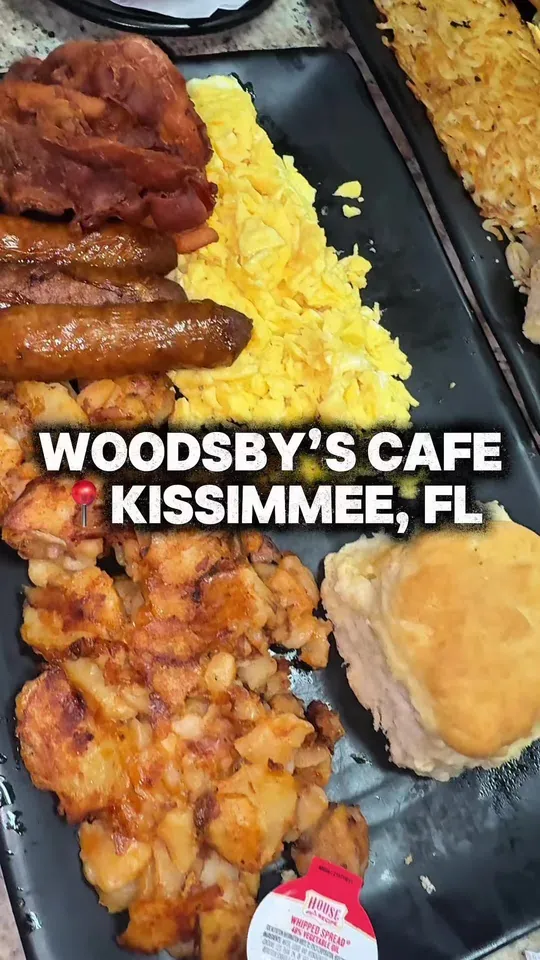 Breakfast at Woodsby's Cafe, Kissimmee – $6 on the menu