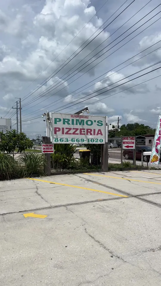 Pizza at Primo's Pizzeria, Lakeland – $3.50 on the menu