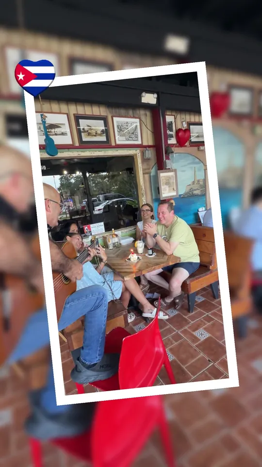 Video at El Ambia Cubano Cuban Restaurant, Melbourne