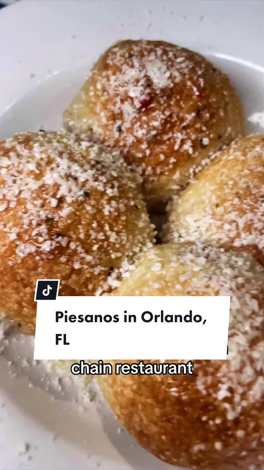 Chicken at Piesanos Stone Fired Pizza, Melbourne – $8 on the menu