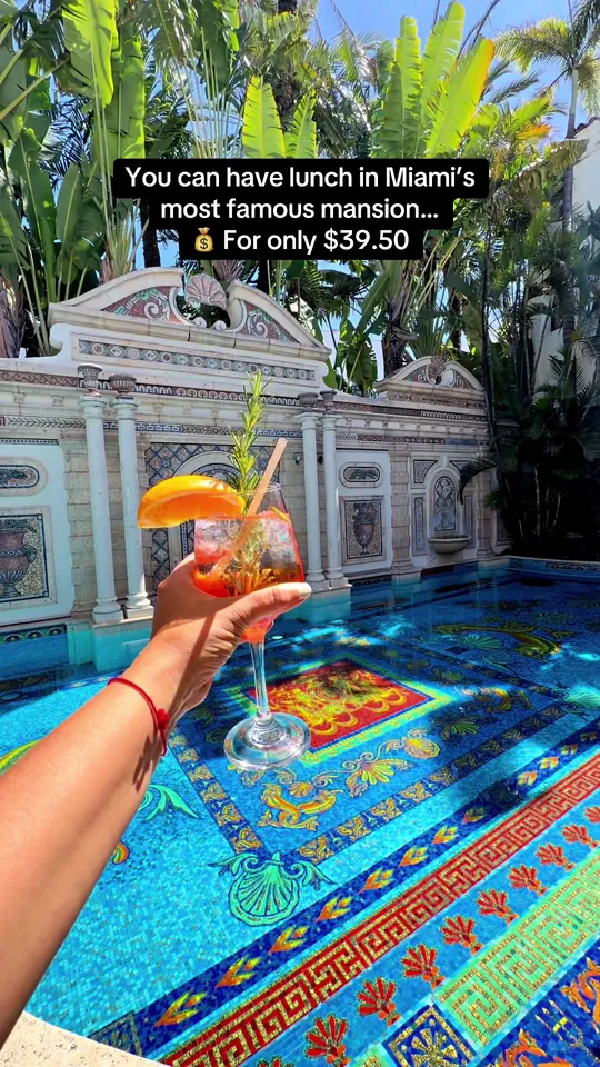 Video at Gianni's At The Former Versace Mansion, Miami Beach