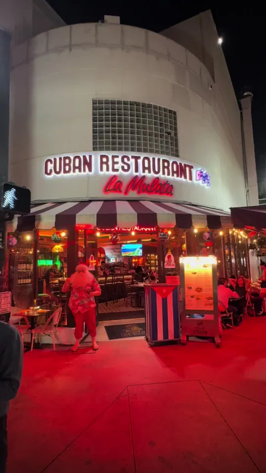 Video at La Mulata, Miami Beach