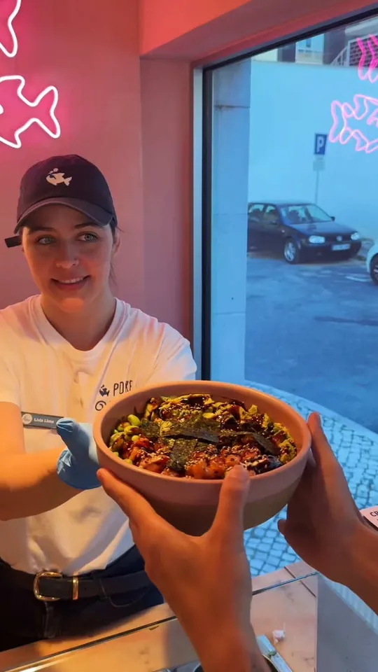 Poke bowl at Poke House - Lenox, Miami Beach