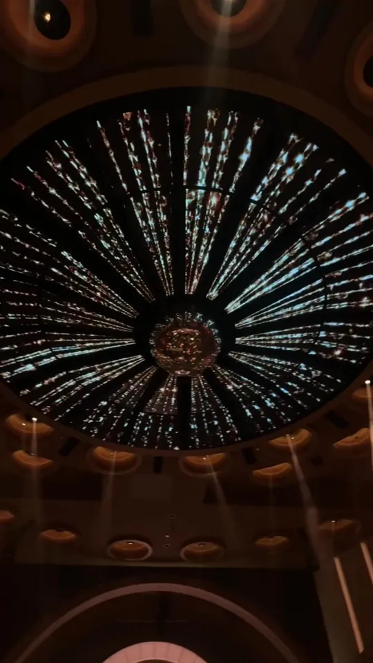 Video at Queen Miami Beach, Miami Beach