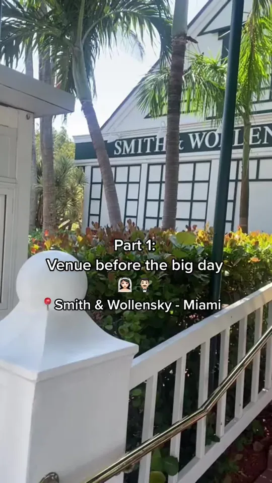 Video at Smith & Wollensky - Miami Beach, Miami Beach
