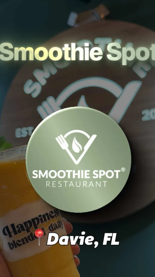 Breakfast at Smoothie Spot Restaurant, Miami Beach