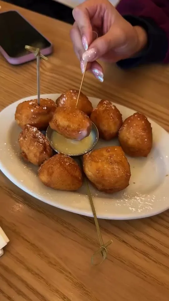 Video at 107 Taste Asian Restaurant Coral Gables, Miami