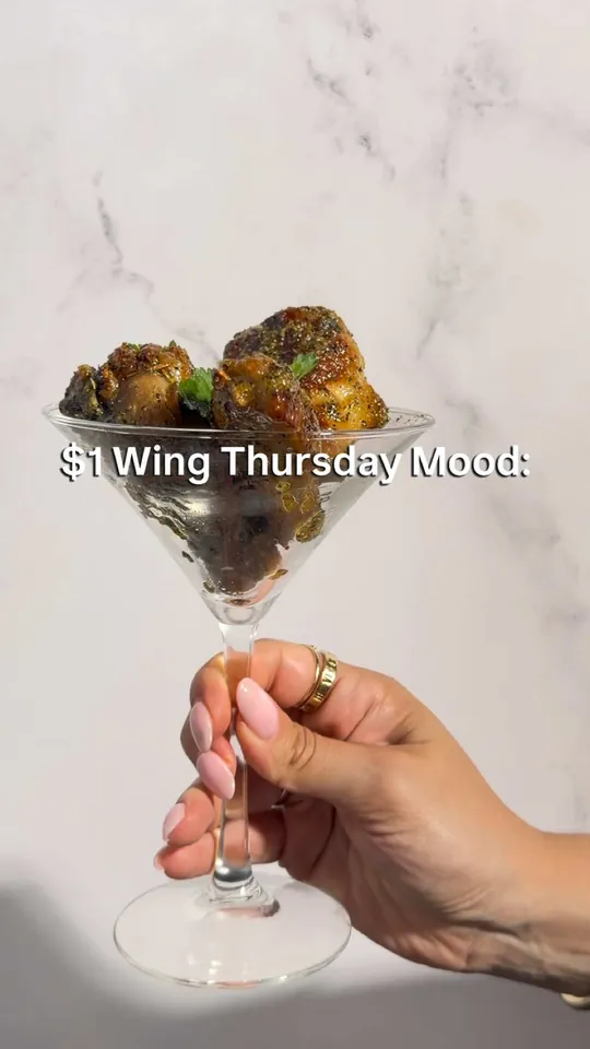Wings at Anthony's Coal Fired Pizza & Wings, Miami