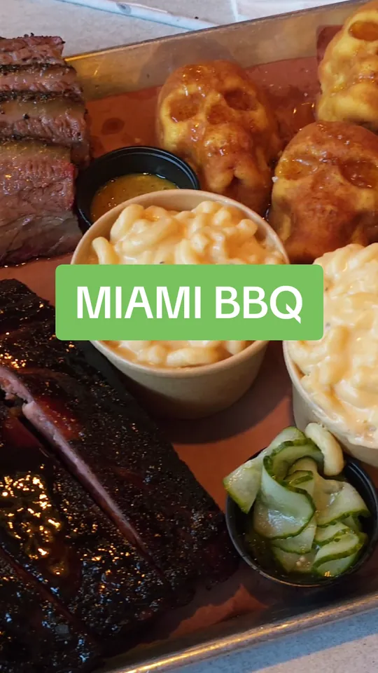 Video at Apocalypse BBQ, Miami