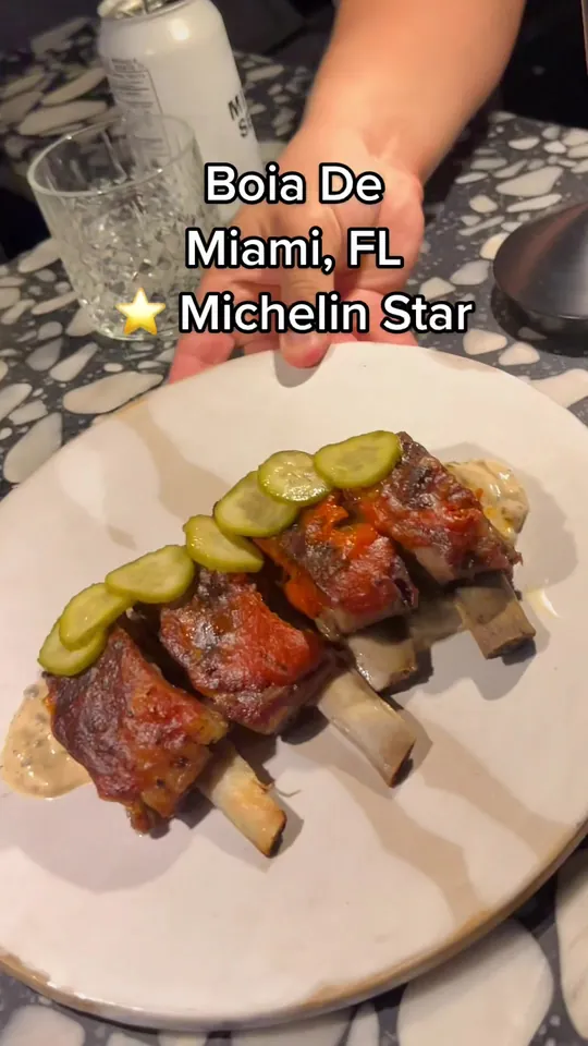 Video at Boia De, Miami