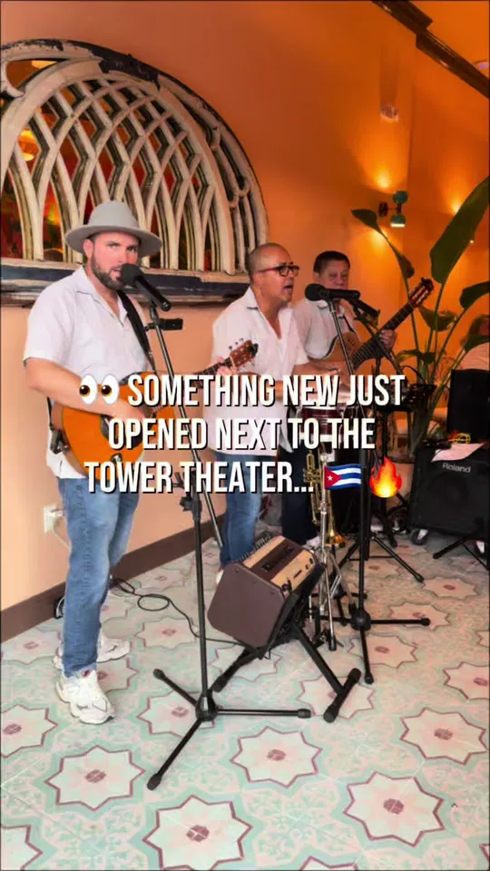Video at Calle 8 Sports Bar and Grill, Miami