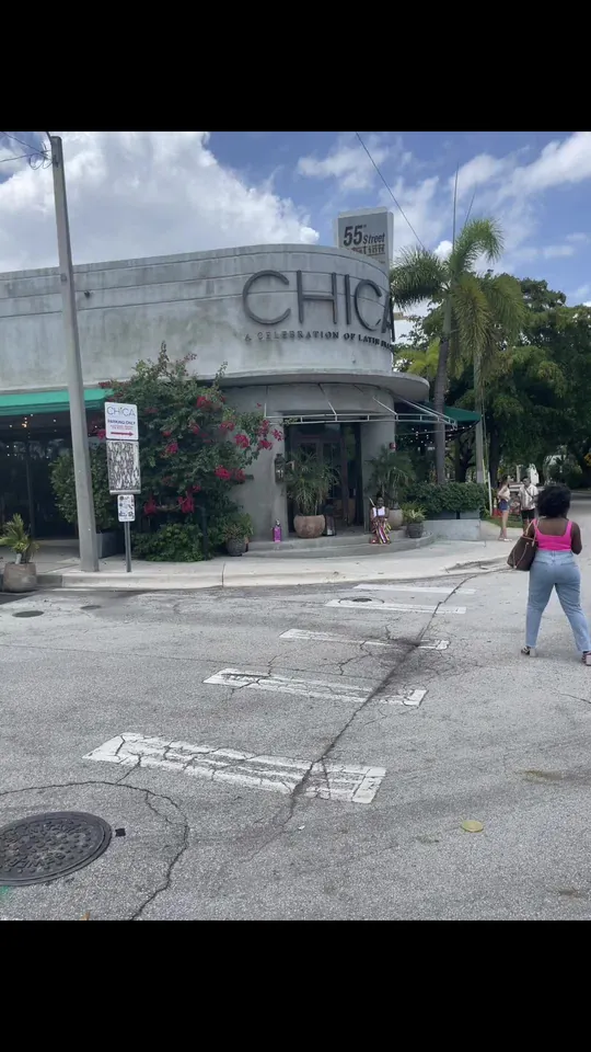 Video at CHICA Miami, Miami