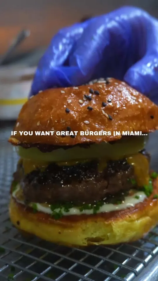Burger at Coney Burger, Miami