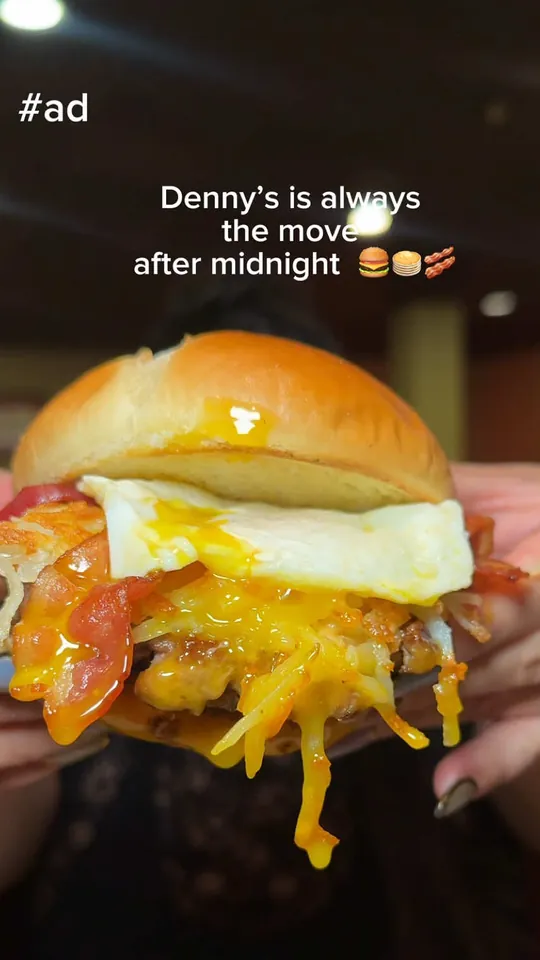 Burger at Denny's Restaurant, Miami