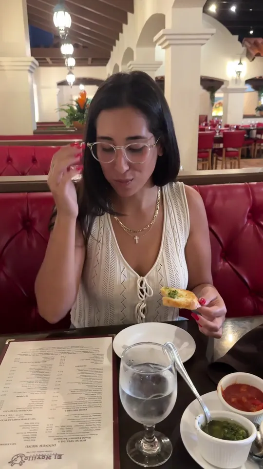 Video at El Novillo Restaurant, Miami