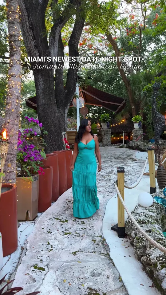 Wine at Eos Garden Mediterranean Kitchen, Miami