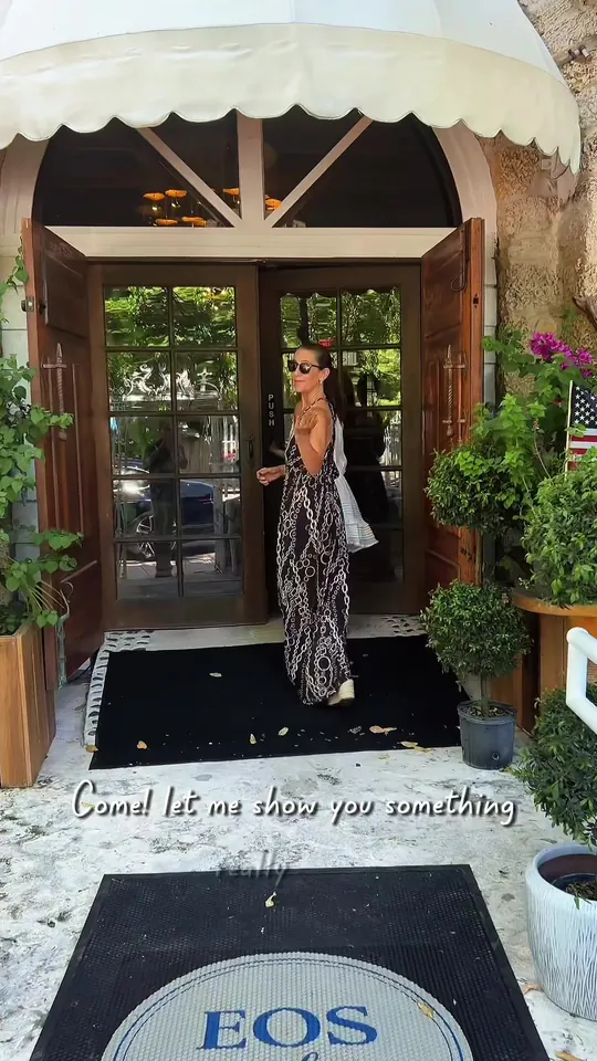 Video at Eos Garden Mediterranean Kitchen, Miami