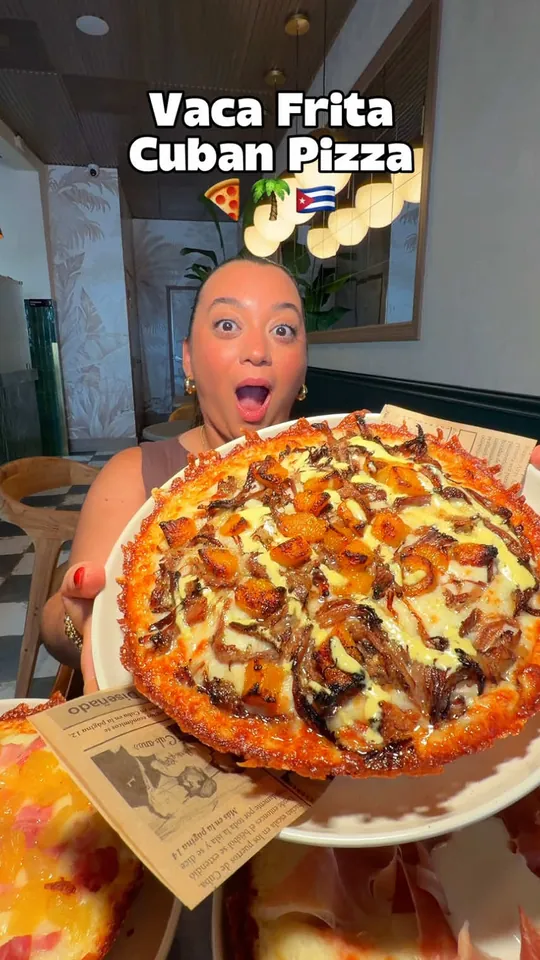 Pizza at Hakuna Matata Pizzeria, Miami – $10 on the menu