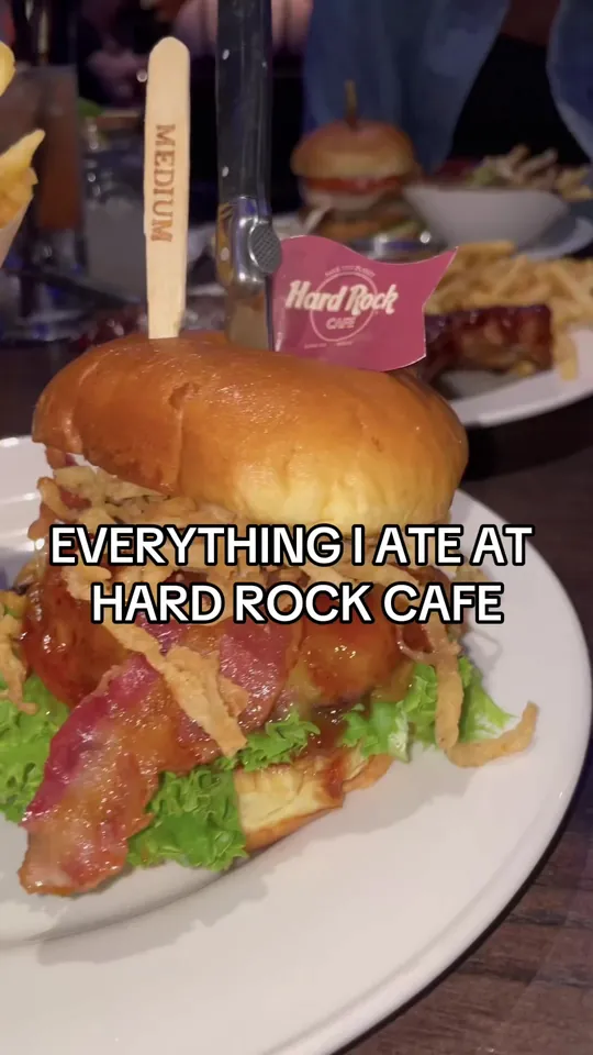 Burger at Hard Rock Cafe Miami, Miami