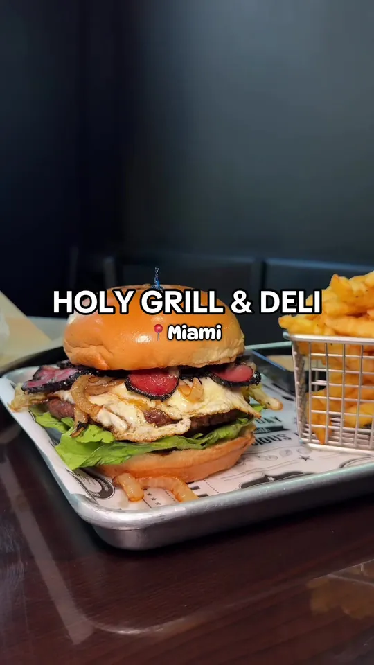 Burger at Holy Grill & Deli, Miami