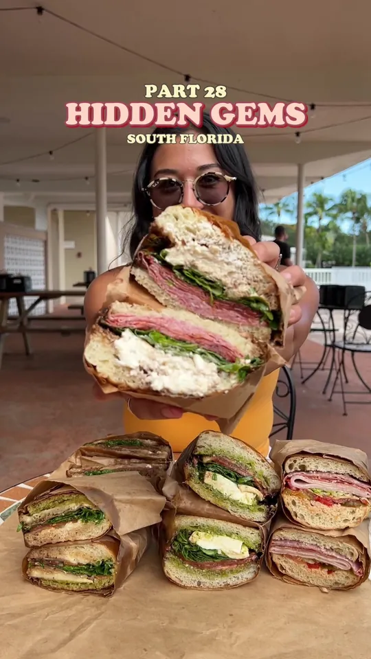 Sandwich at Jholano's Deli, Miami