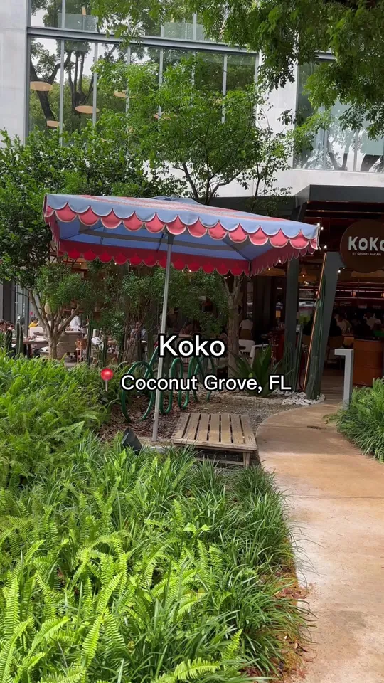Cocktails at Koko, Miami
