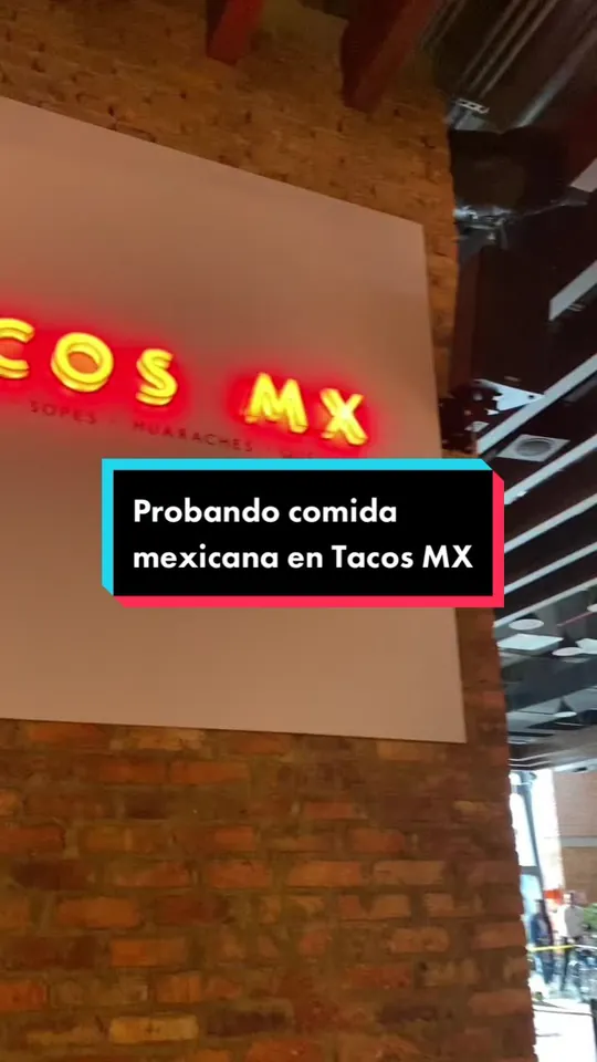 Video at La Colina Comidas Rapidas, Miami
