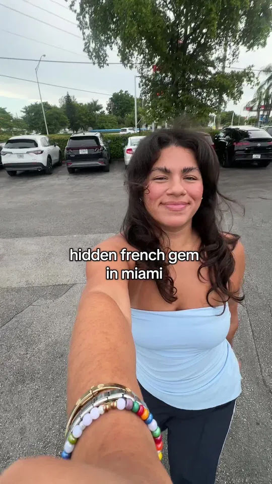 Video at La Fresa Francesa, Miami