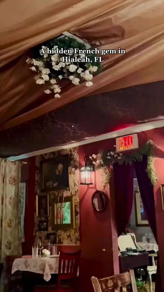Video at La Fresa Francesa, Miami