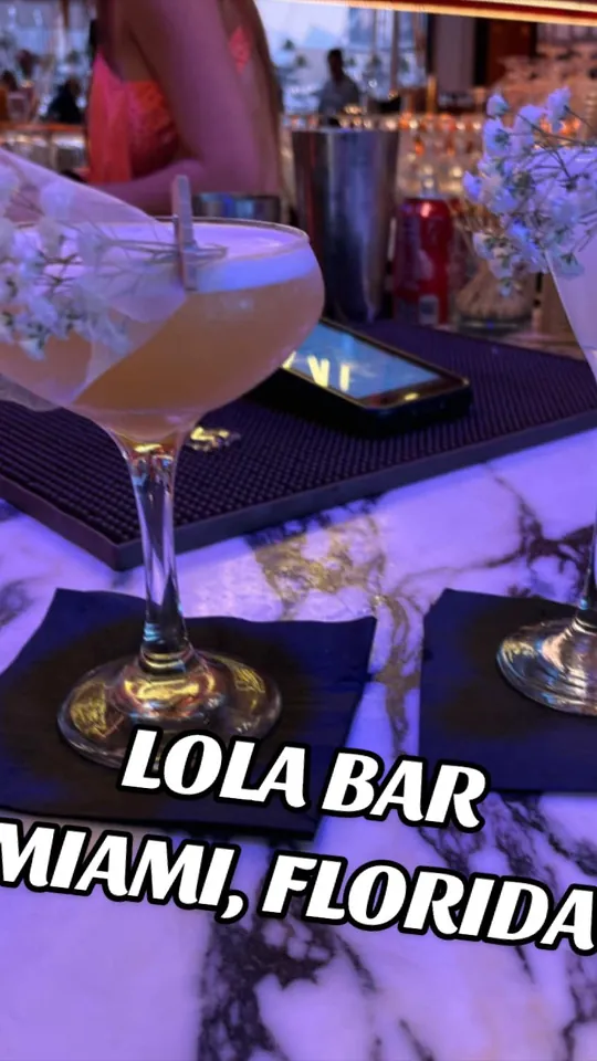 Cocktails at Lola bar, Miami