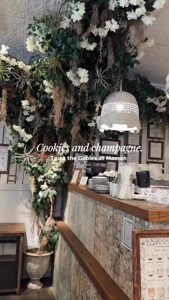 Video at Maman, Miami
