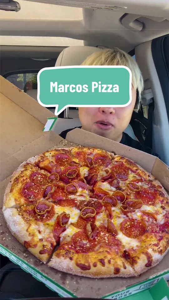 Pizza at Marco's Pizza, Miami