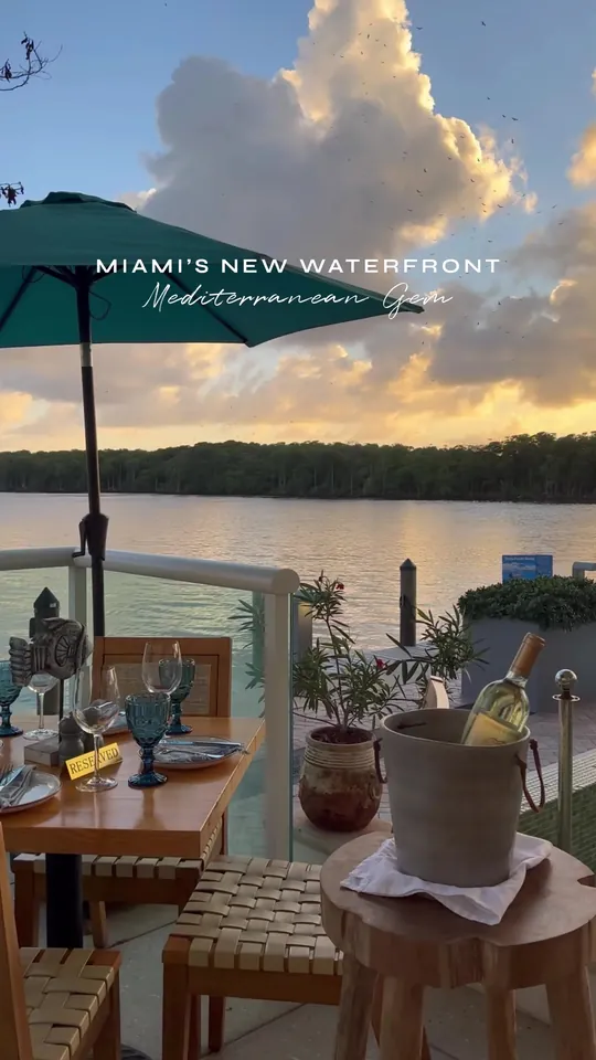 Video at Mykonos Kitchen and Bar, Miami
