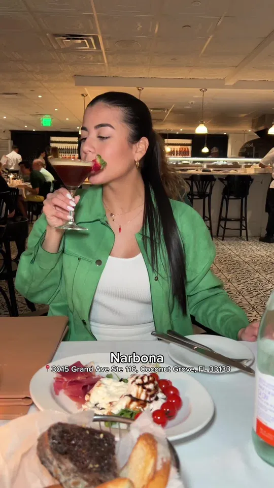 Video at Narbona Coconut Grove, Miami