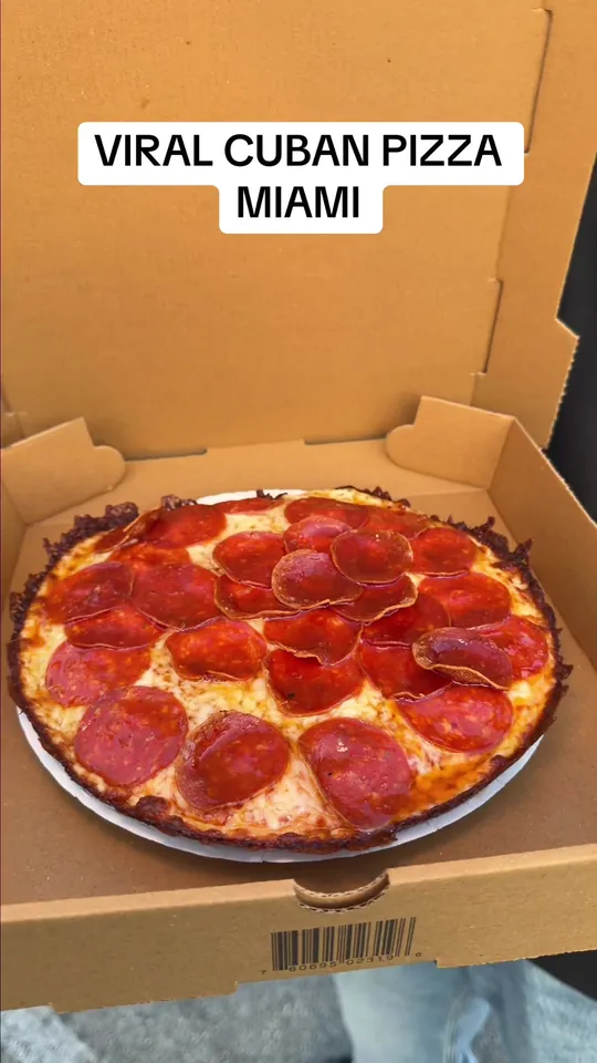 Pizza at Pa’Comer Cuban Pizza, Miami – $2 on the menu