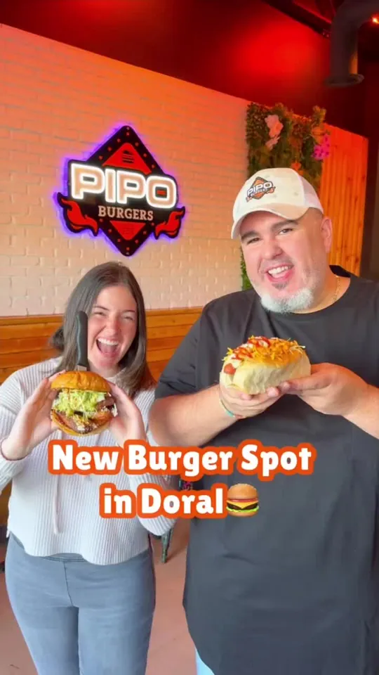 Burger at Pipo Burgers, Miami
