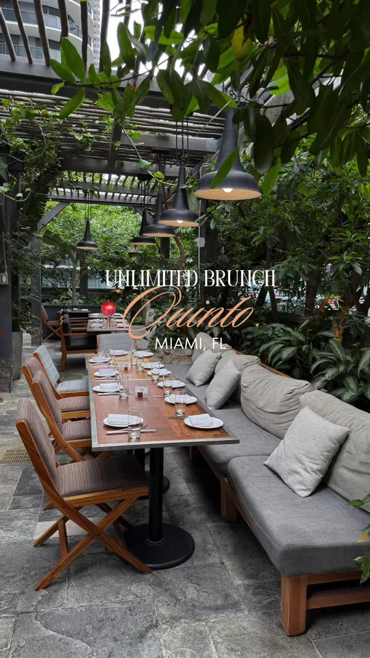 Brunch at Quinto Miami, Miami