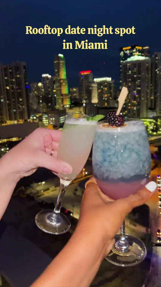 Cocktails at Rosa Sky, Miami