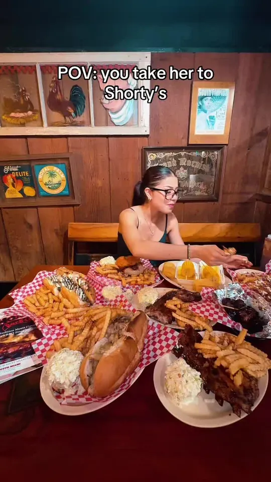 Video at Shorty's BBQ South Miami, Miami