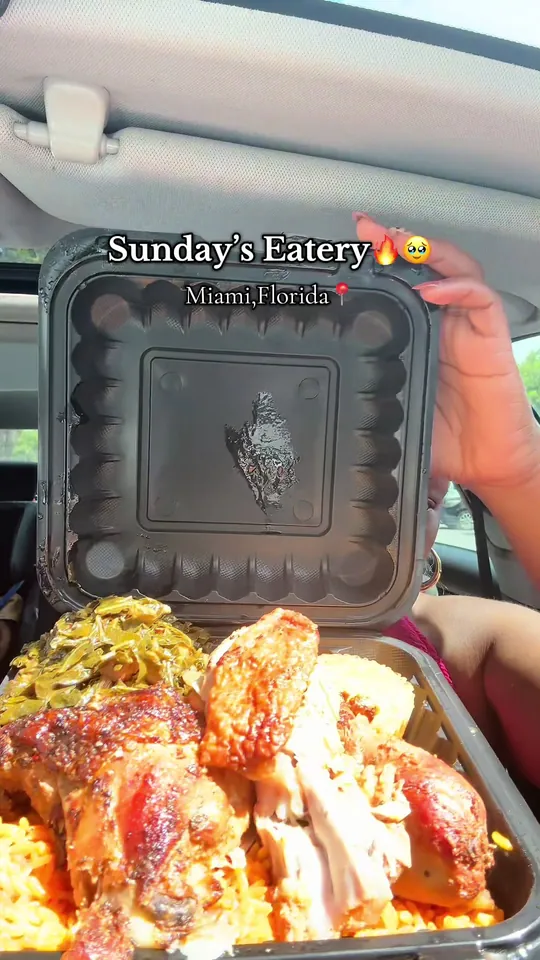 Video at Sunday's Eatery, Miami