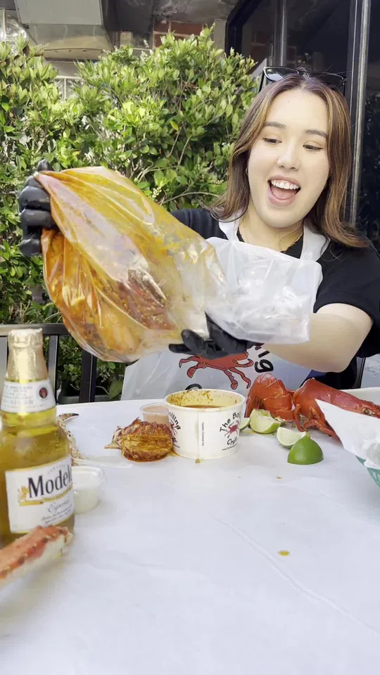 Video at The Boiling Crab, Miami