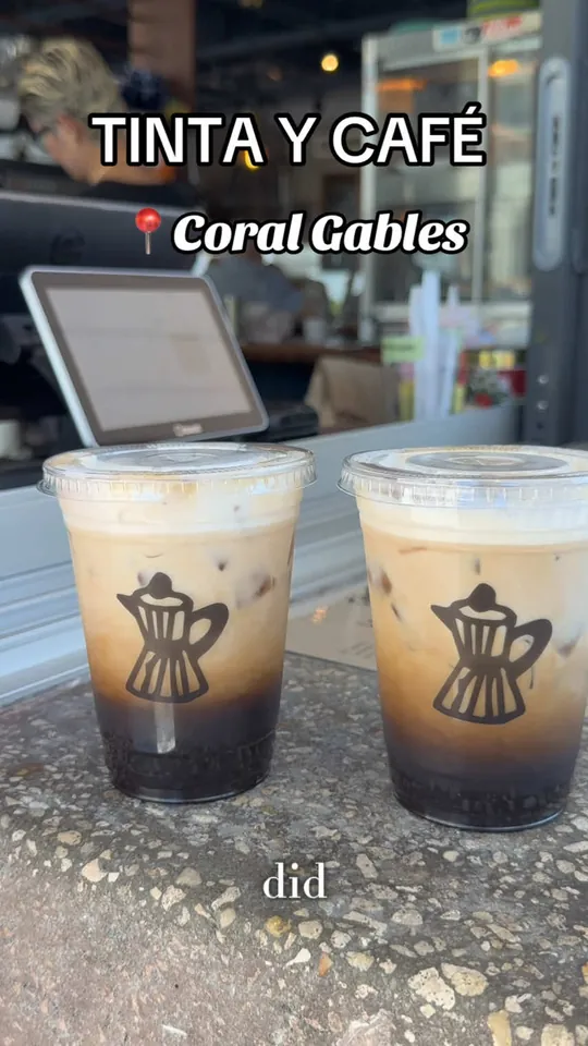 Coffee at Tinta y Café - Coral Gables, Miami