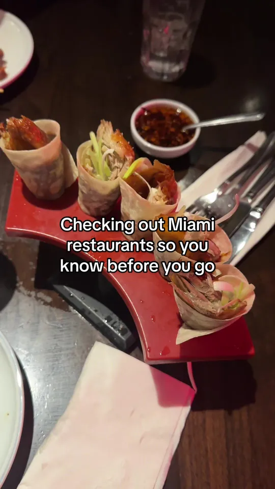 Video at Tropical Chinese Restaurant, Miami