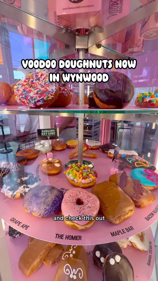 Video at Voodoo Doughnut, Miami