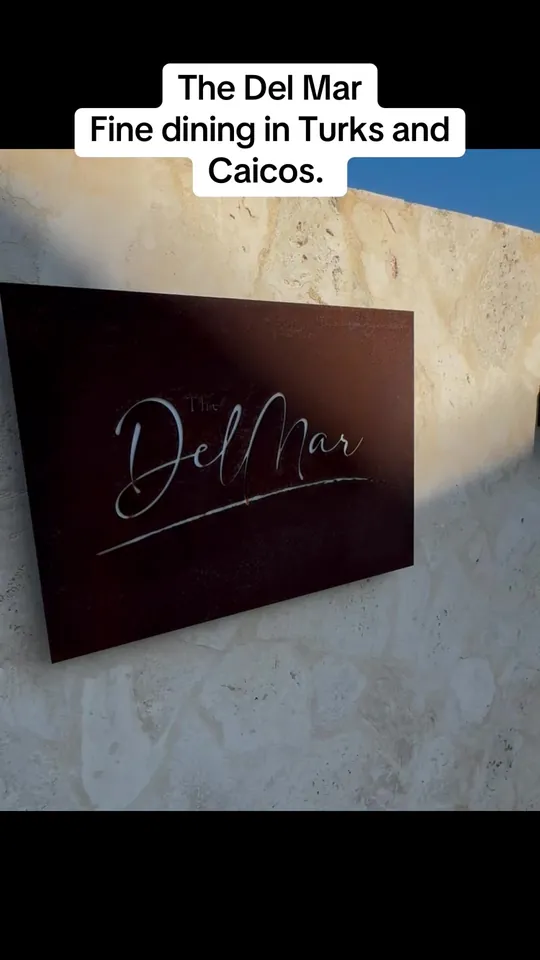 Video at Del Mar Naples, Naples