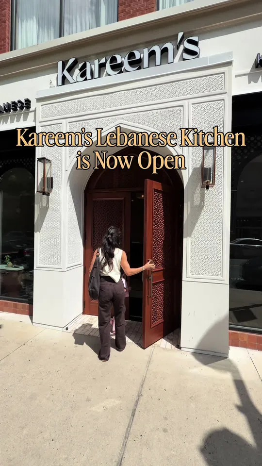 Hummus at Kareem's Lebanese Kitchen, Naples