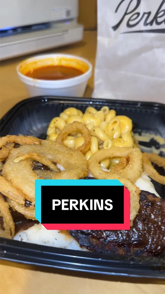 Chicken at Perkins Restaurant & Bakery, Naples