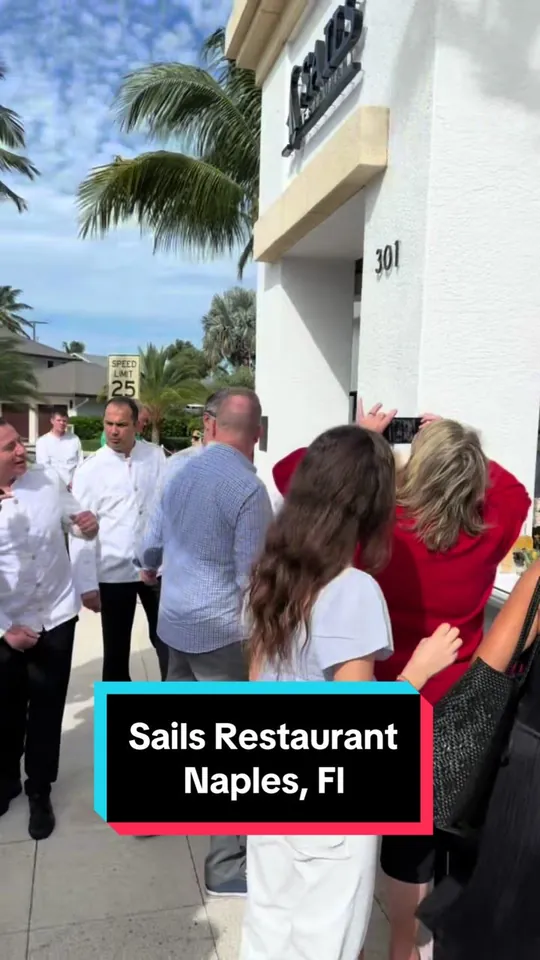 Video at Sails Restaurant, Naples