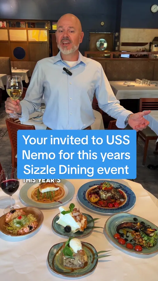 Video at Uss Nemo Restaurant, Naples