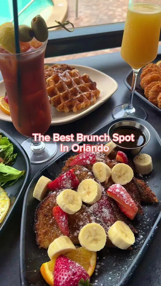 Brunch at '39 Poolside Bar & Grill, Orlando